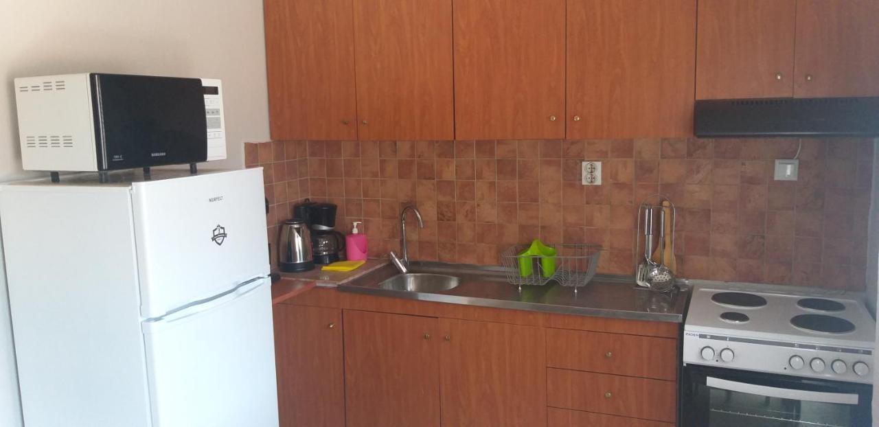 The George Apartments Nea Kallikrateia Екстер'єр фото